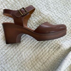 boc Brown Leather Mules with Buckle